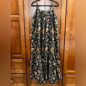 Natural Life lined spaghetti strap black floral maxi dress size Large